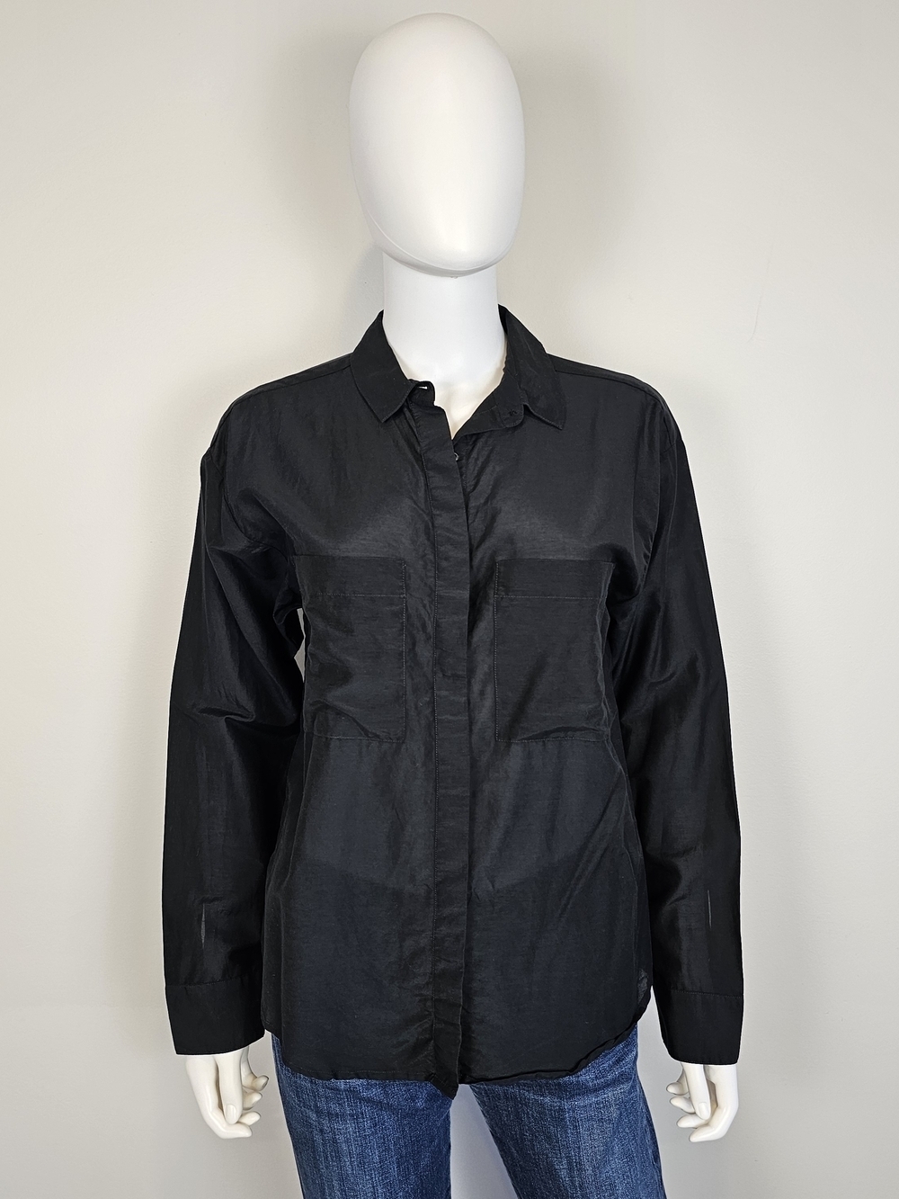 Grana Black Collared Long Sleeve Button Closure Top Sz S